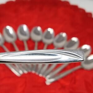 Lot of 11 Tsp Stainless Teaspoons Rogers Cutlery Co LAWNCREST 6"